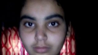 मुंबई की लड़की का नंगी होके वीडियो