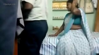 डॅडी और तमिल चाची के फक का इंडियन क्षकशकश सेक्स क्लिप
