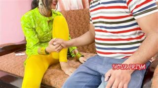 सेक्सी मामी की सोन के दोस्त से फक की इंडियन ब्लू पिक्चर