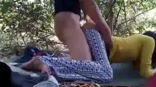ब्यूटिफुल गर्ल का लवर से मस्त छोड़ा छोड़ी सेक्स वीडियो